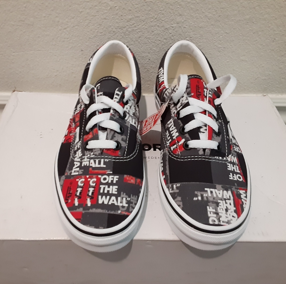 Vans - Picture 2 of 4